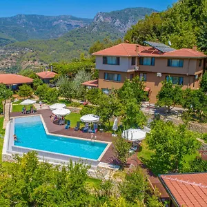  Otel Avena Mountain - Adults Only